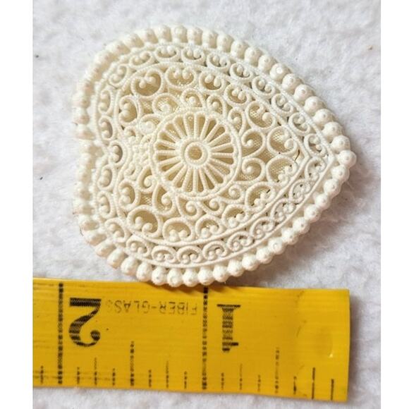 Antique Celluloid Heart Keepsake Box White Satin Lined 2" Trinket Dresser Decor - Picture 7 of 8